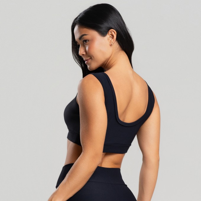Top Yoga Preto