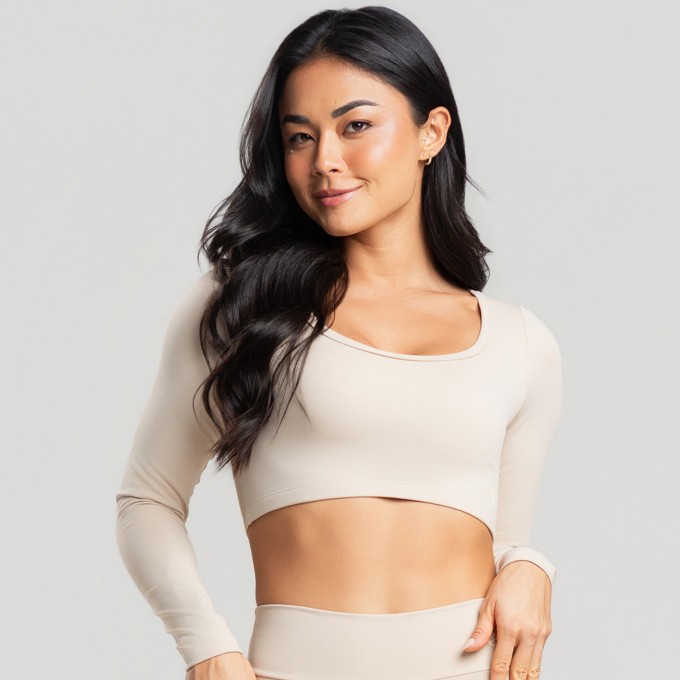 Top Cropped Manga Longa Off White