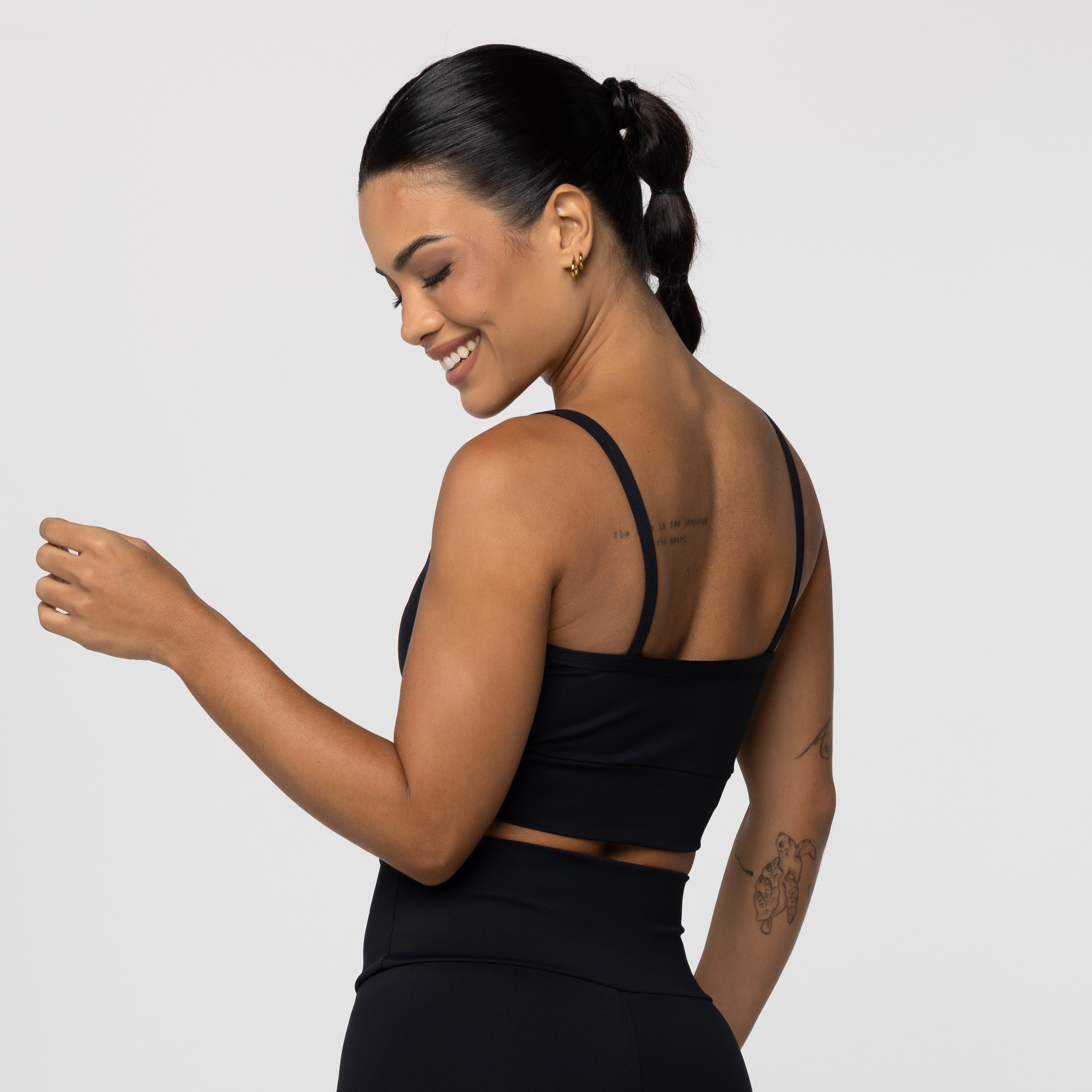 Top Elementare Retrô Preto